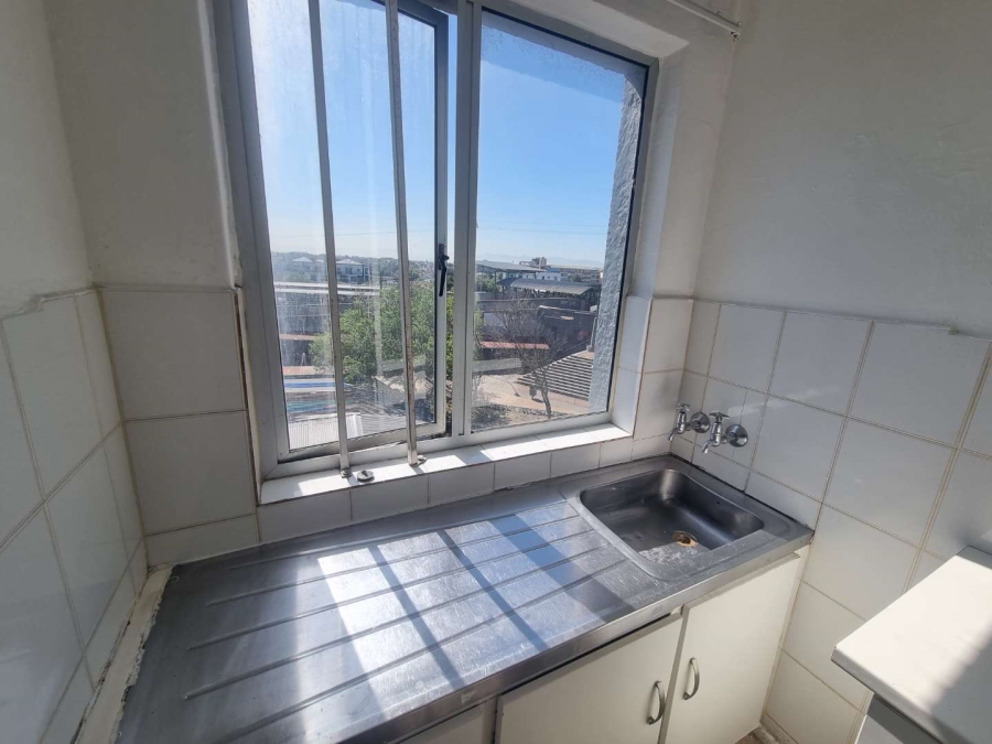 To Let 1 Bedroom Property for Rent in Mowbray Western Cape